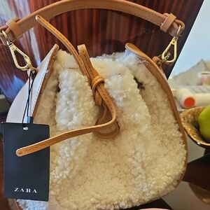 ZARA SHERPA SACK